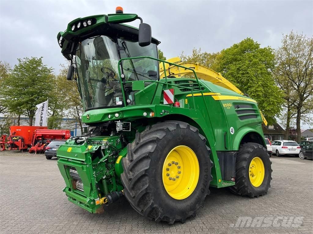 John Deere 8500 Culegatoare de nutret