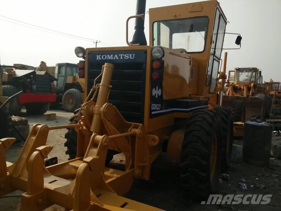 Komatsu GD 623 Gredere