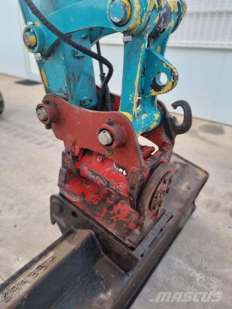 Yanmar Vio 80-1A Excavatoare 7t - 12t