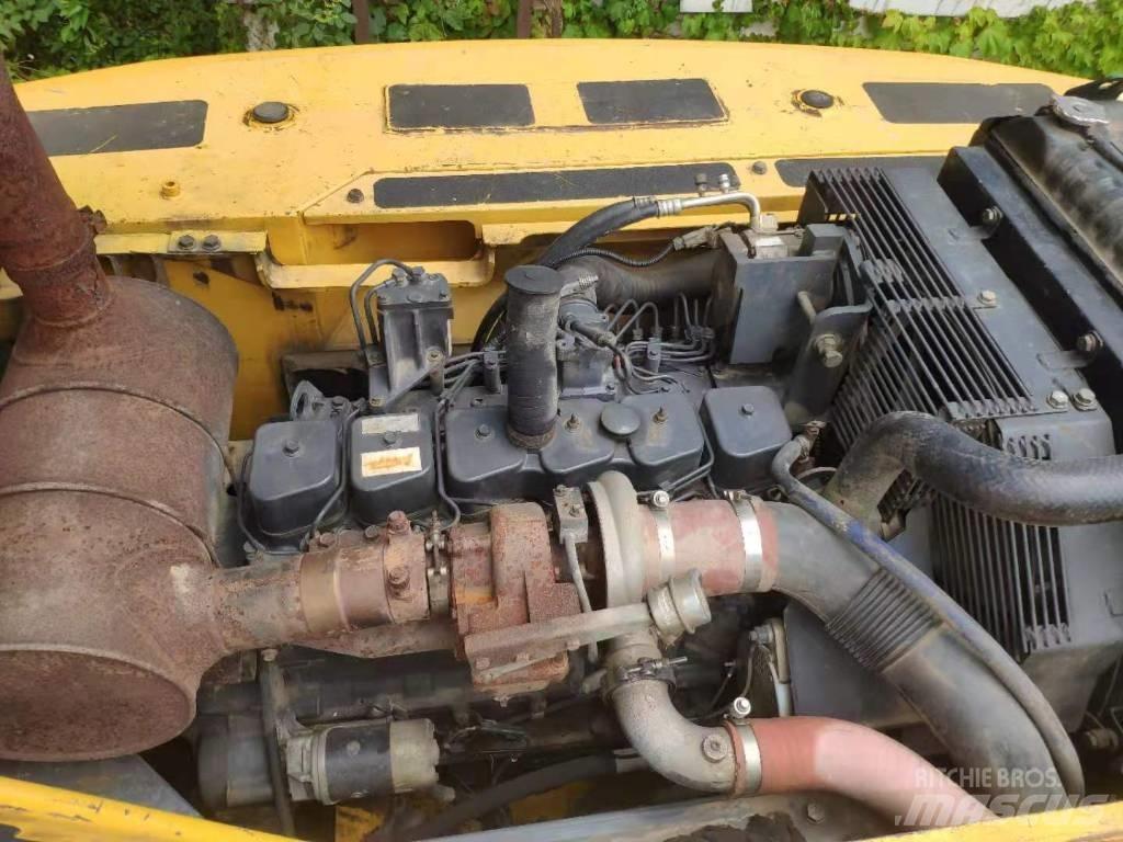 Komatsu PC 270 Excavatoare pe șenile
