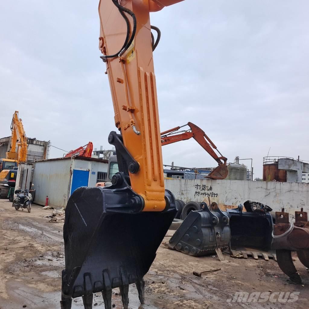 Hyundai 220 LC-9 Excavatoare pe șenile
