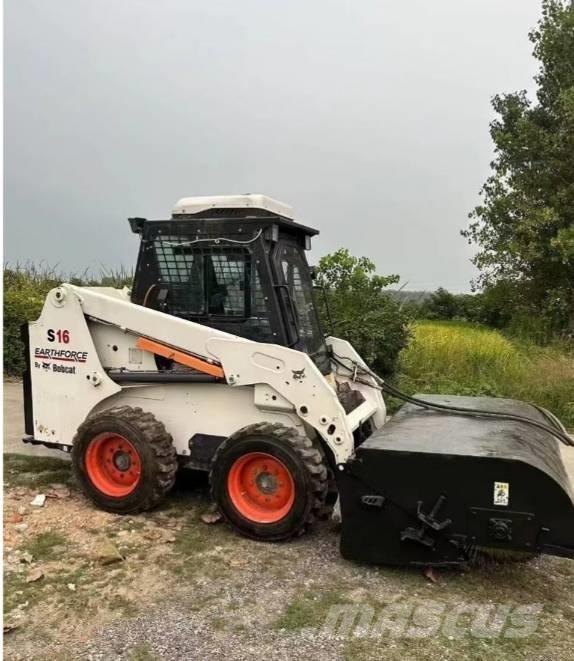Bobcat S 16 Mini incarcator