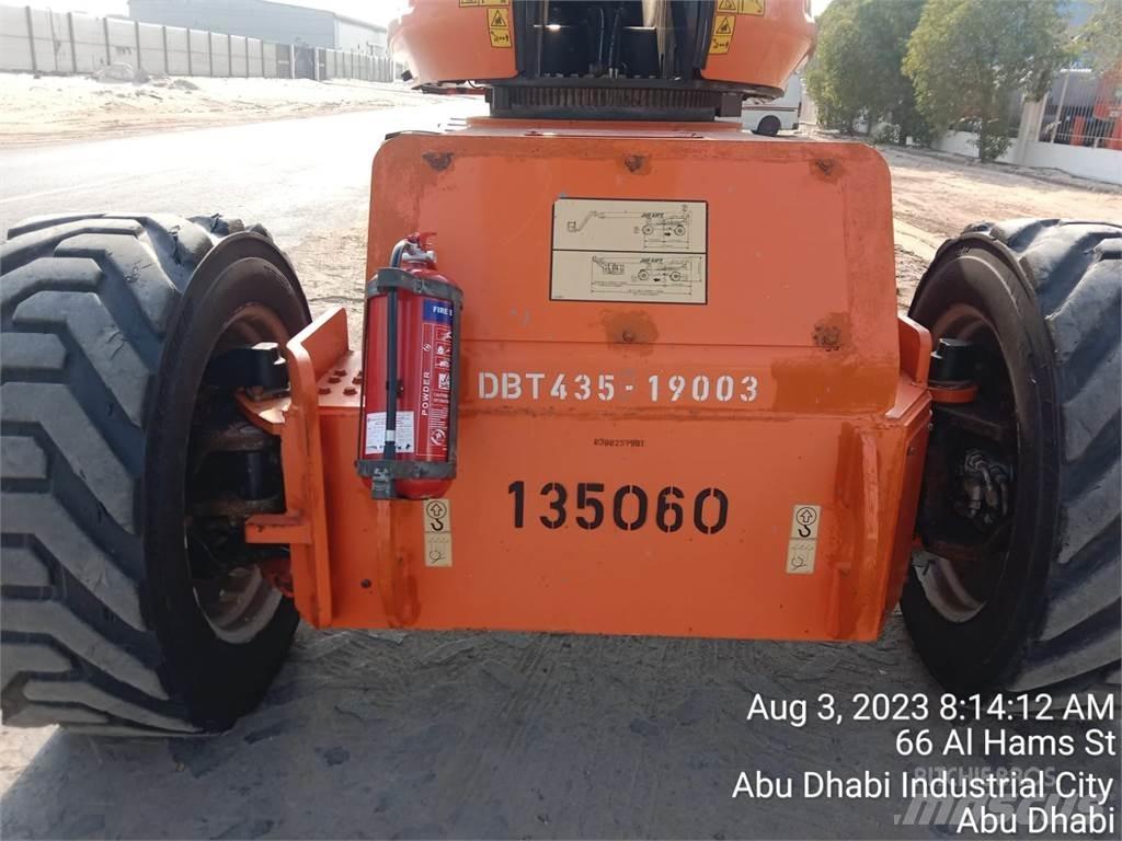 JLG 1350SJP Nacele cu brat telescopic