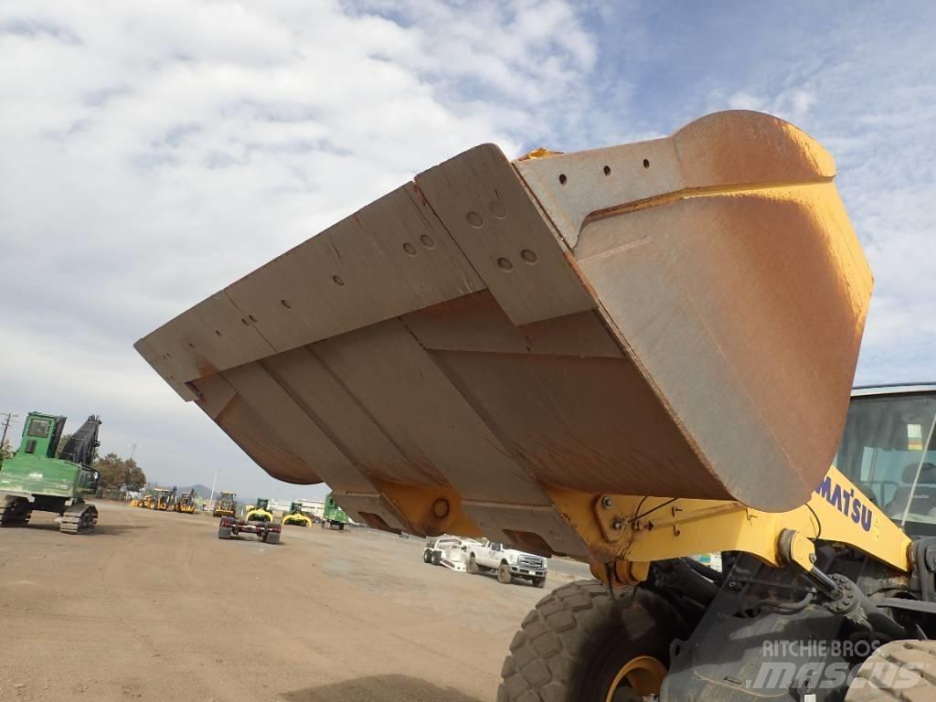 Komatsu WA475-10 Incarcator pe pneuri