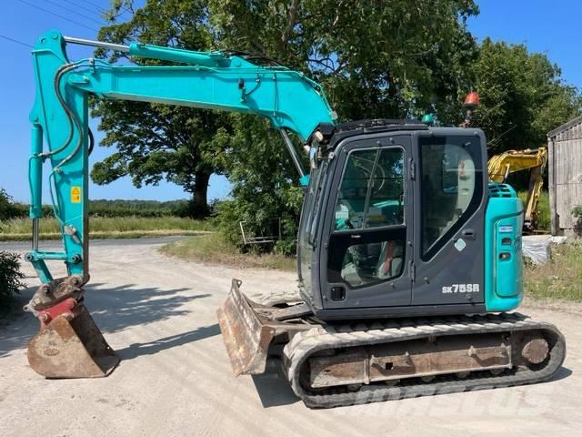 Kobelco SK 75 SR-7 Excavatoare 7t - 12t
