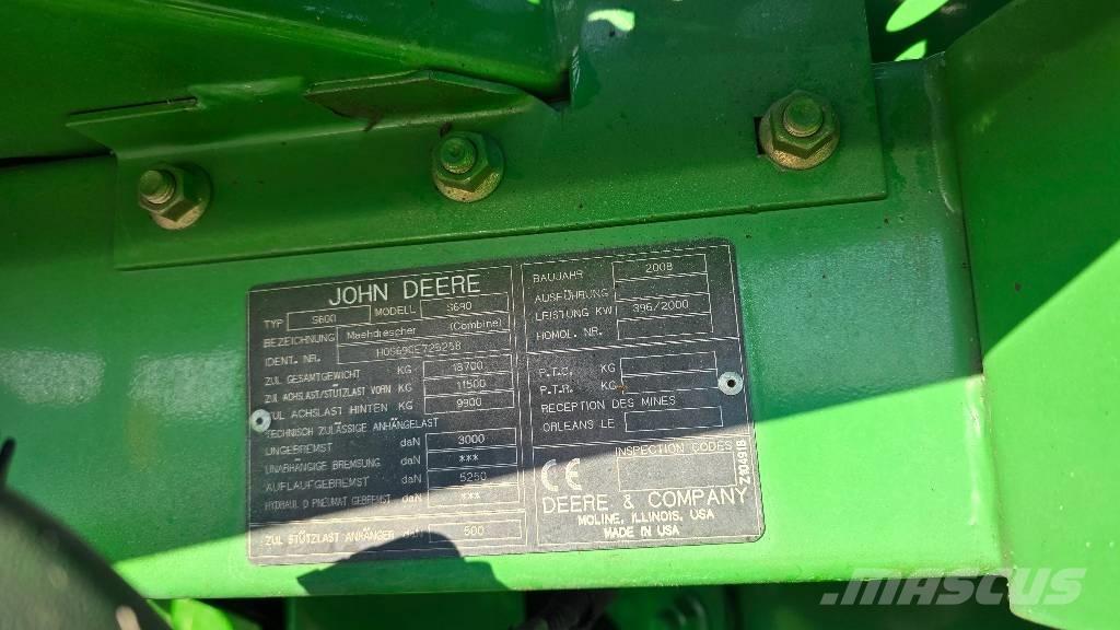 John Deere S 690 i Combine de secerat