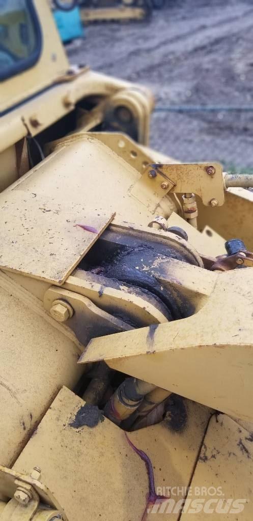 CAT 953 Încarcatoare cu excavator