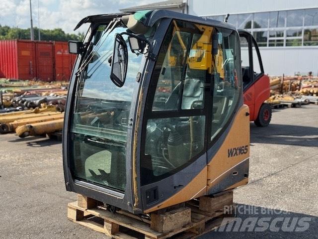 CASE WX 165 USED CAB Cabine si interior