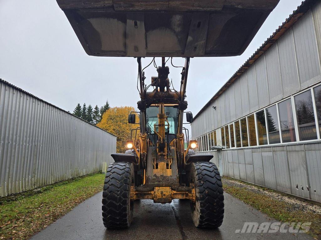 Hyundai HL760-9 Incarcator pe pneuri