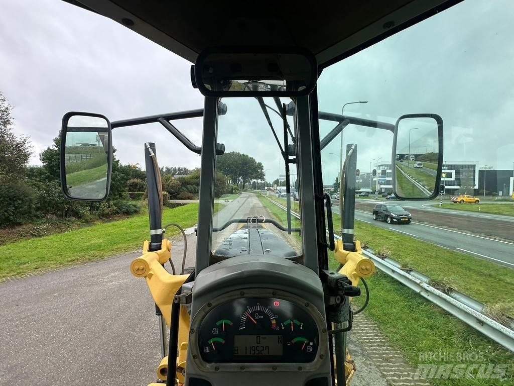 CAT 140M Gredere