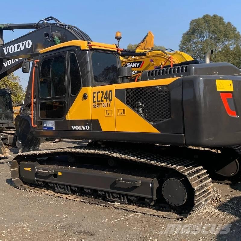 Volvo EC 240 Excavatoare pe șenile
