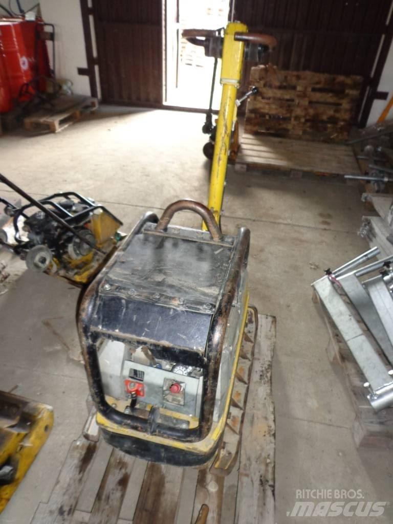Wacker DPU4045H Vibratoare