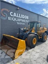 John Deere 824 K Incarcator pe pneuri
