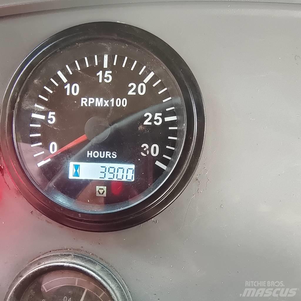 XCMG XS 223 J Compactoare monocilindrice