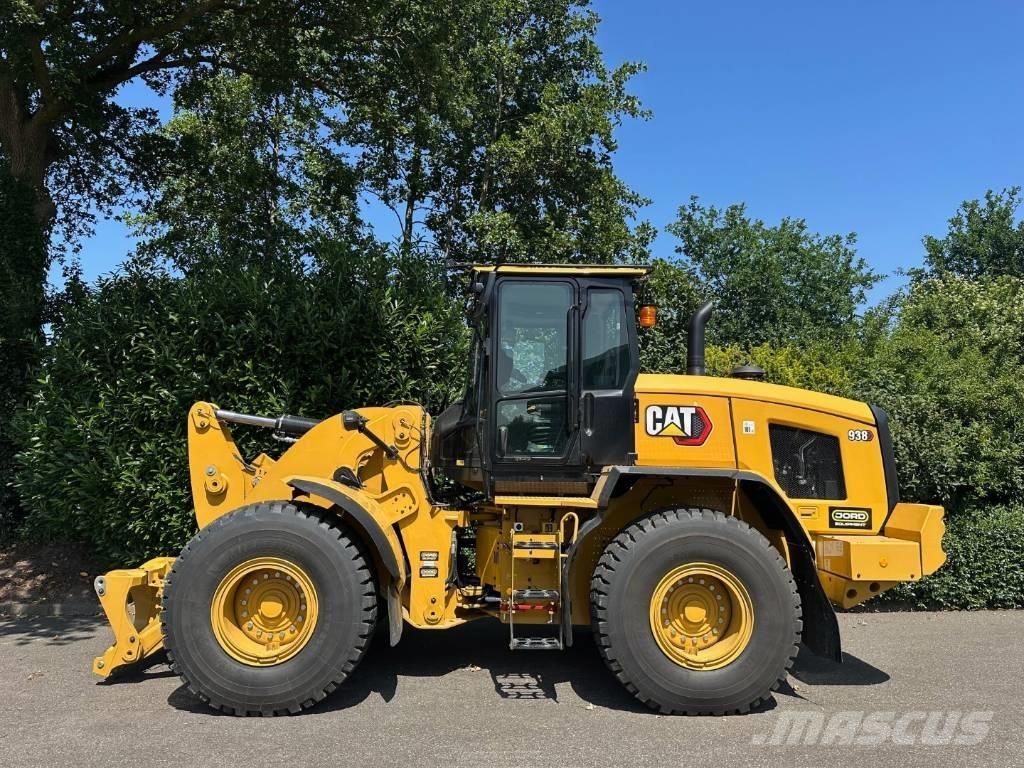 CAT 938 Incarcator pe pneuri