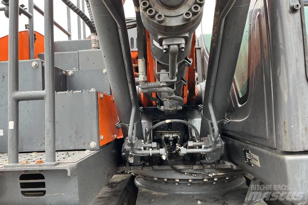 Doosan DX 165 W-5 Excavatoare cu roti