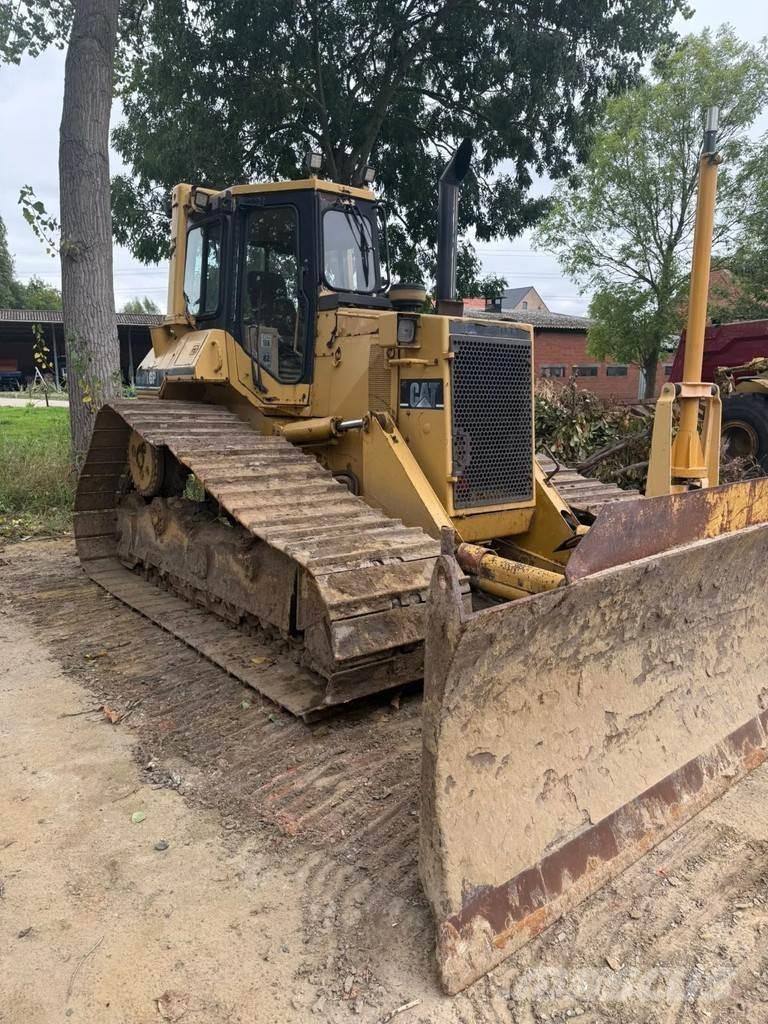 CAT D5H Buldozere pe senile