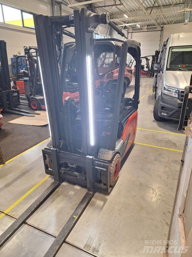 Linde E16 Stivuitor electric