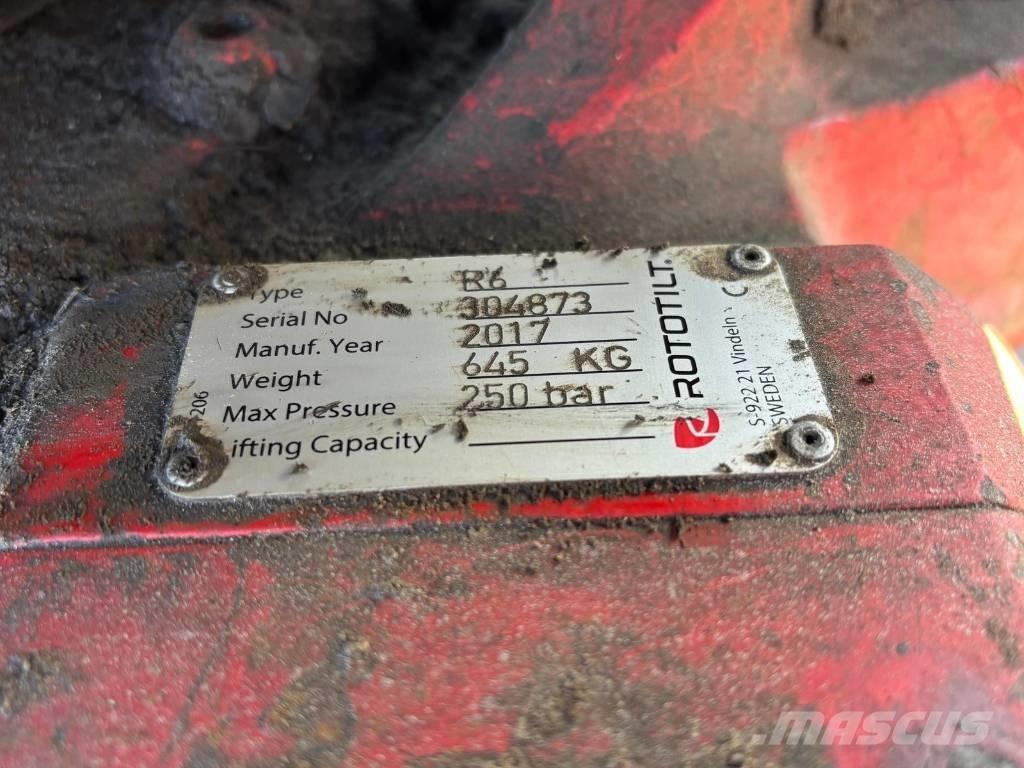Volvo ECR 145 E Excavatoare pe șenile
