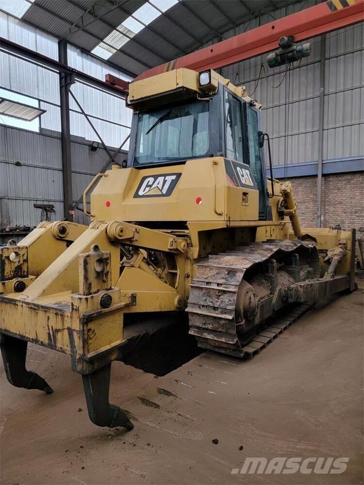 CAT D7G2 Buldozere pe senile