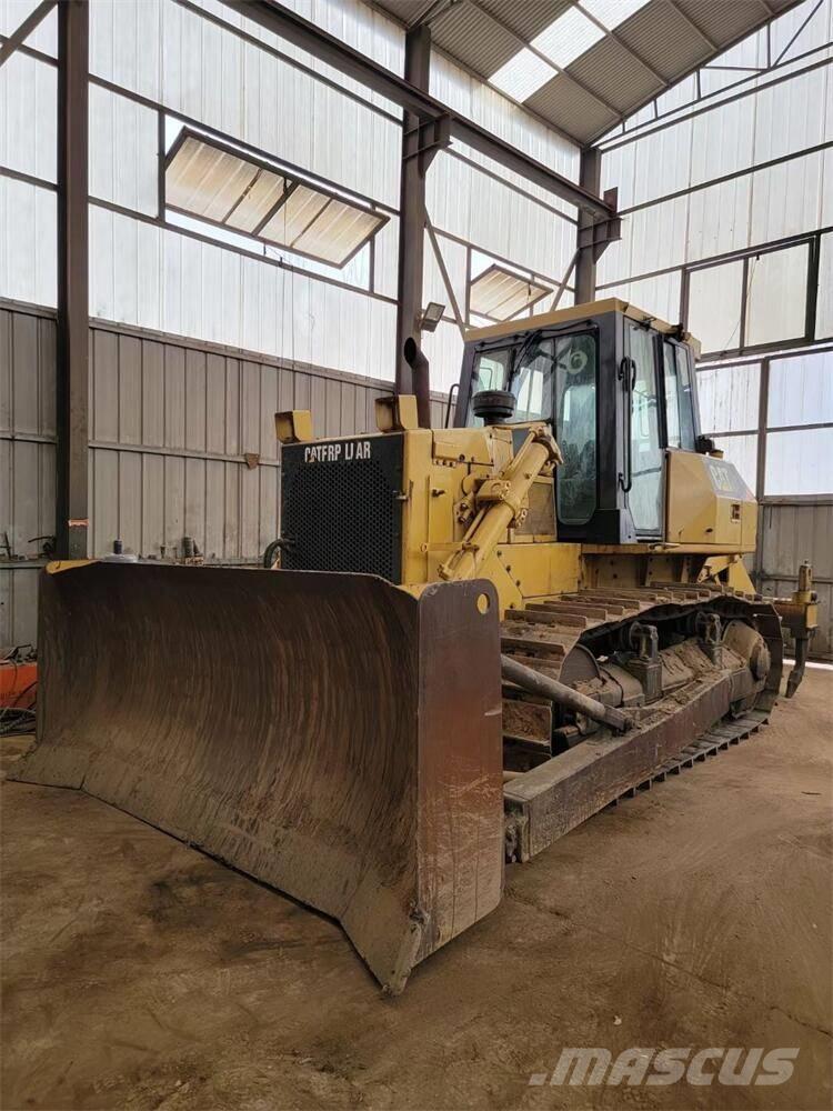 CAT D7G2 Buldozere pe senile