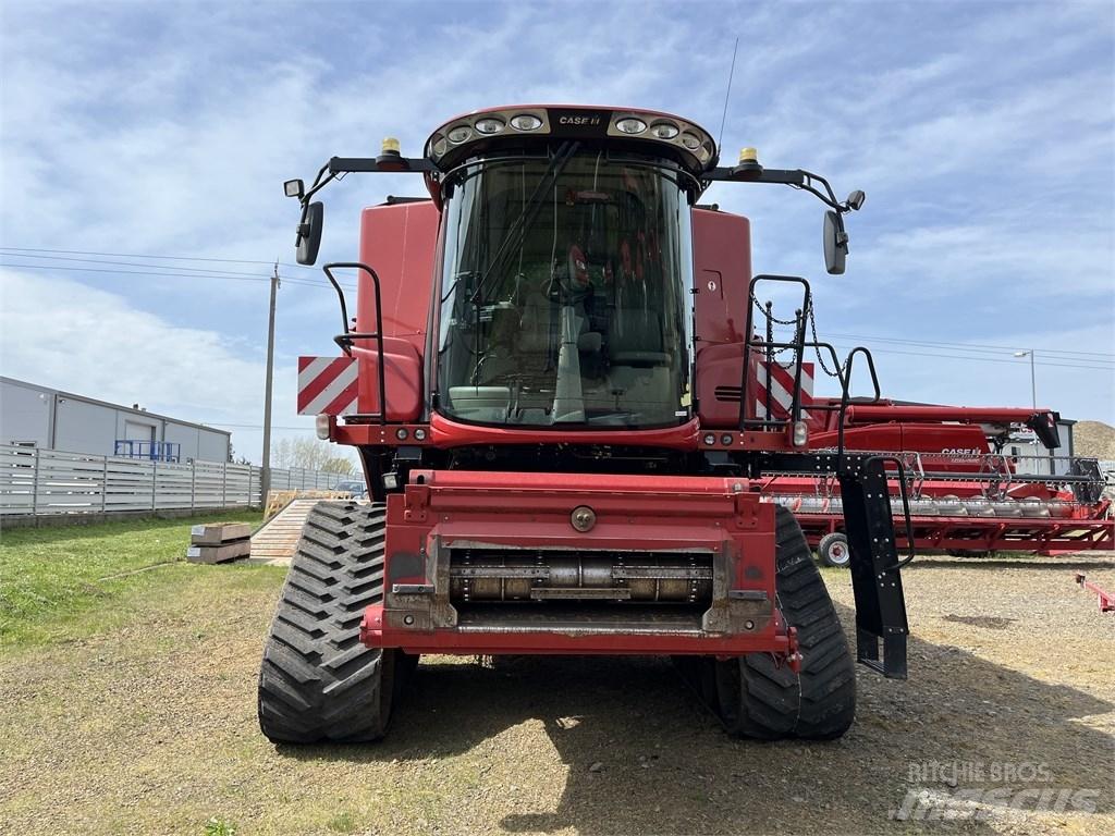 Case IH AF 7240 Combine de secerat