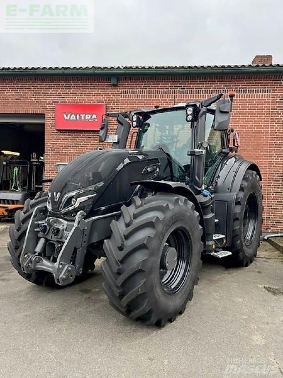 Valtra q265 Tractoare