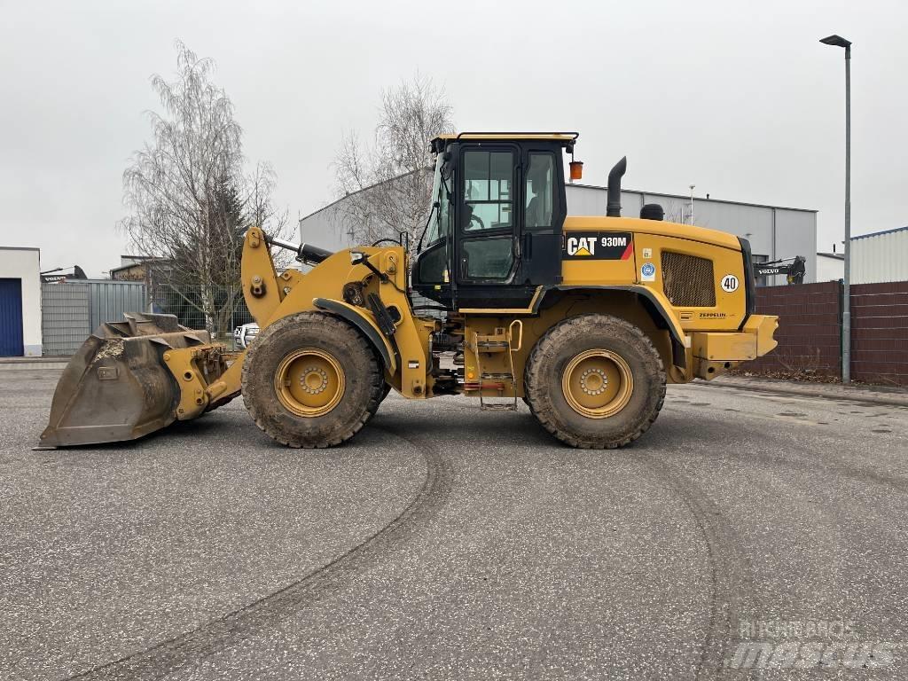 CAT 930M Incarcator pe pneuri