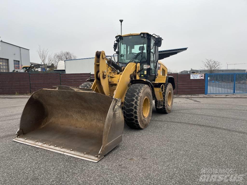 CAT 930M Incarcator pe pneuri