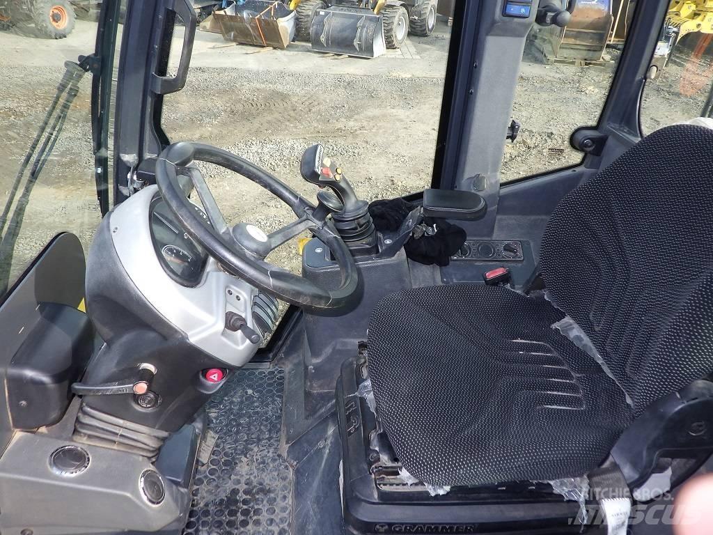 Schäffer 5470 Z Incarcator pe pneuri