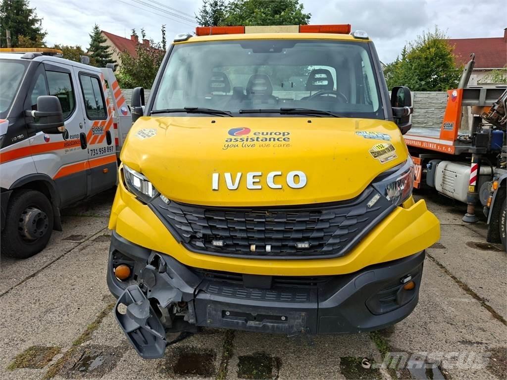Iveco DAILY 70C18 Camion cabina sasiu