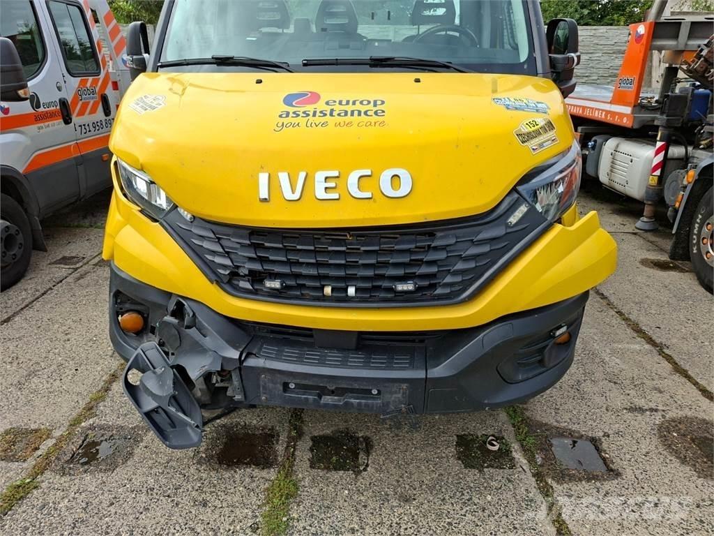 Iveco DAILY 70C18 Camion cabina sasiu