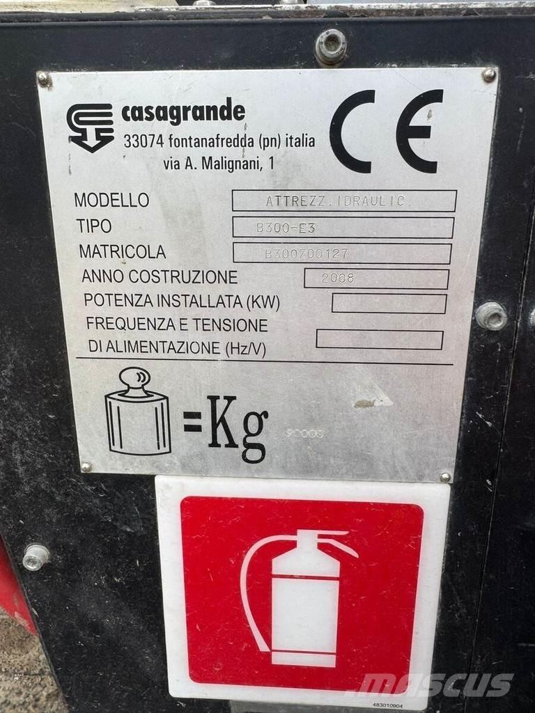 Casagrande B300 Burghiu greu