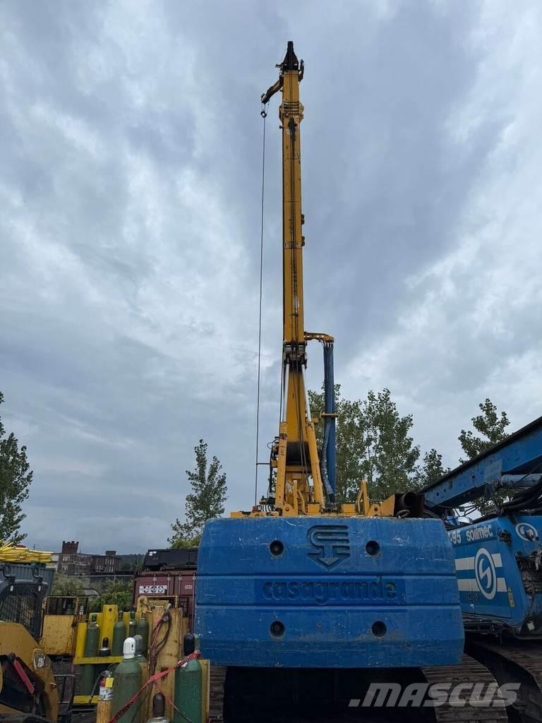 Casagrande B300 Burghiu greu