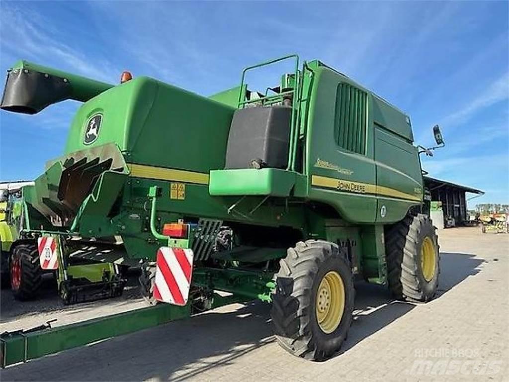 John Deere W550 Combine de secerat