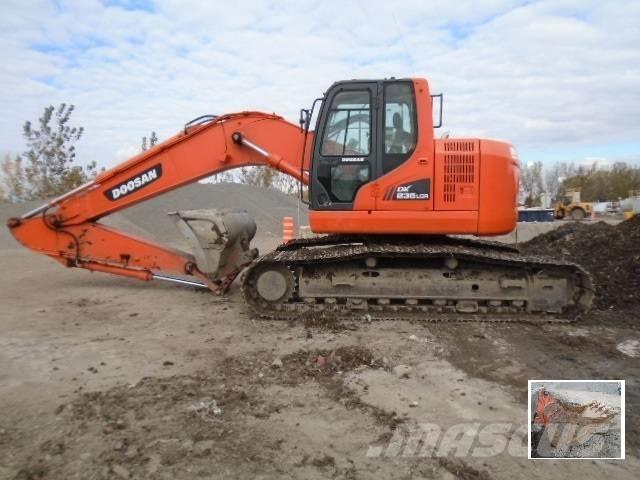 Doosan DX 235 LCR Excavatoare pe șenile

