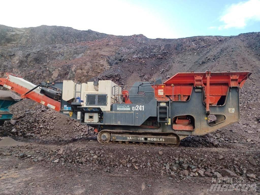 Sandvik QJ241 Concasoare mobile