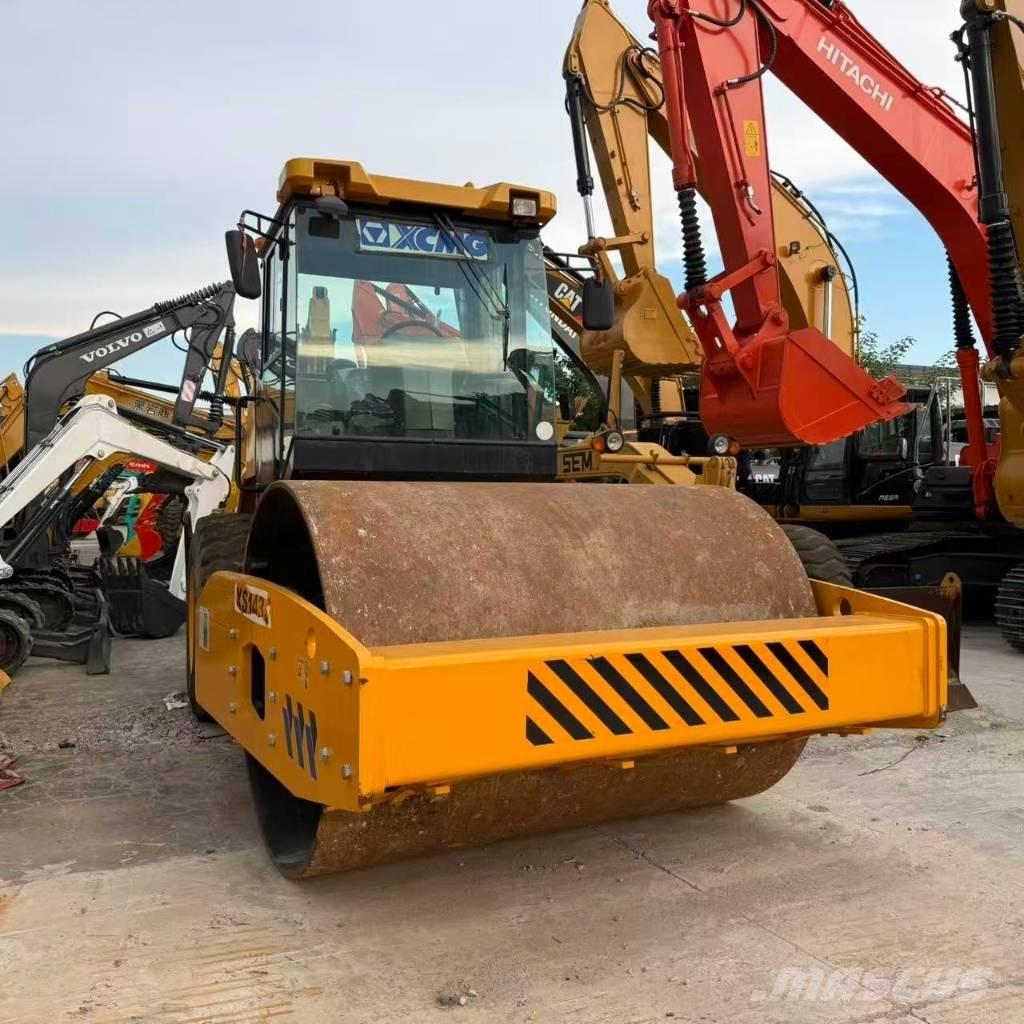 XCMG XS 143 Compactoare monocilindrice