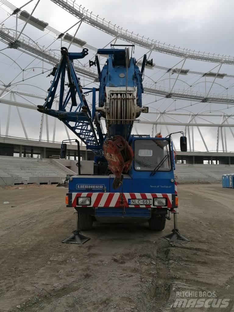 Liebherr LTM 1035 Macara pentru orice teren