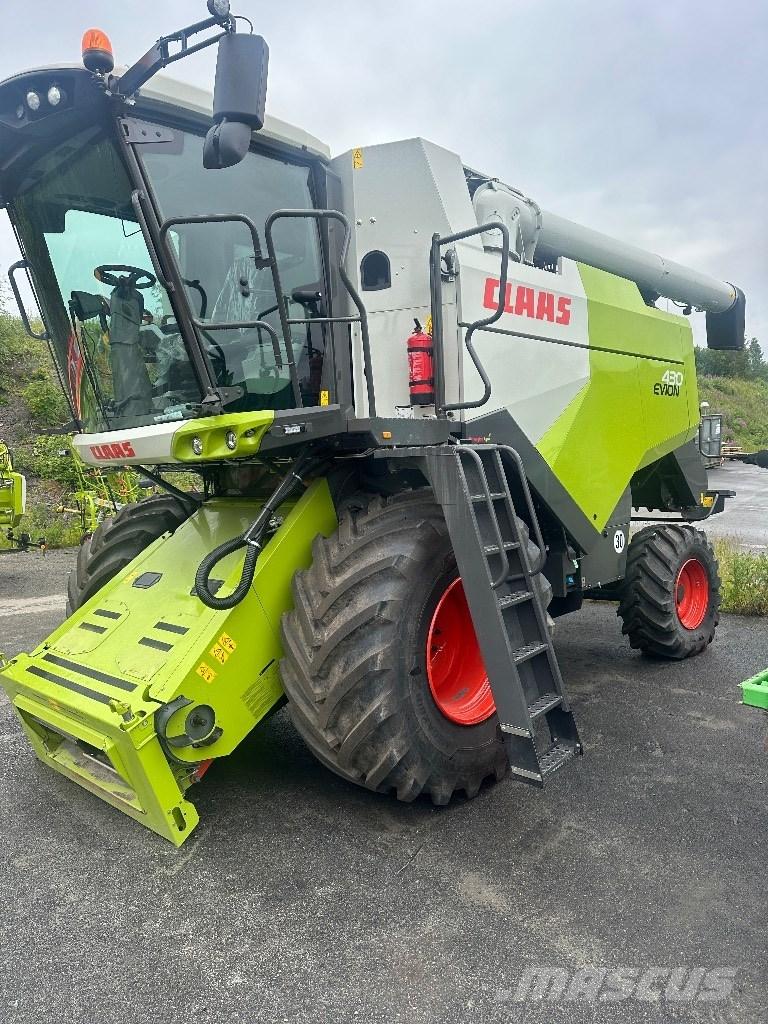 CLAAS Evion 430 Combine de secerat
