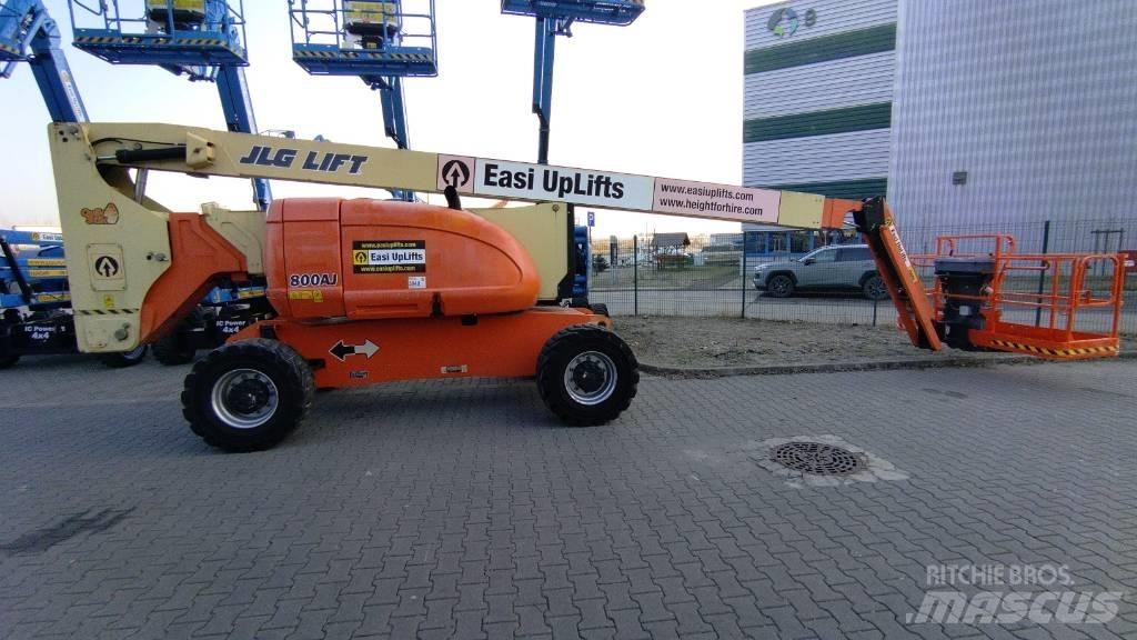 JLG 800 AJ Nacele cu brat articulat