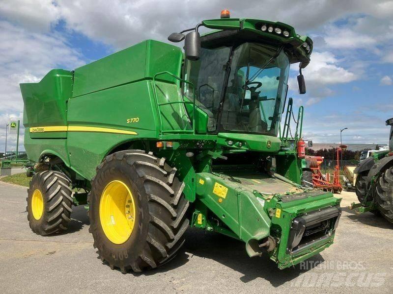 John Deere S770 Combine de secerat