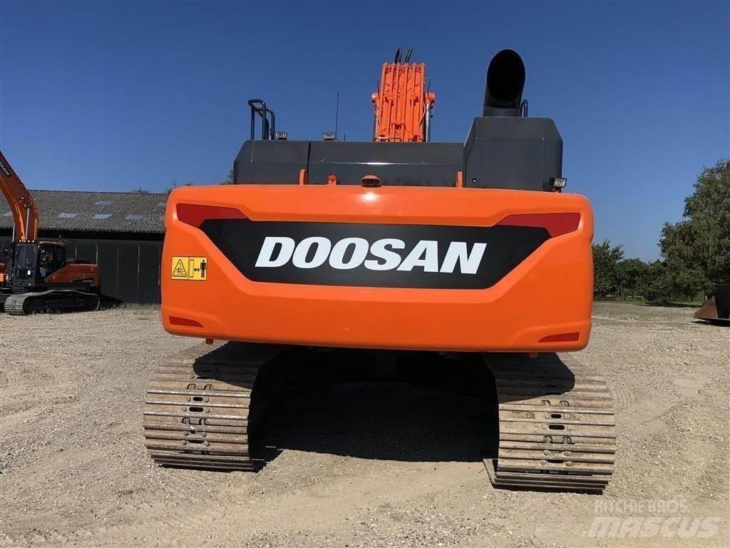 Doosan dx300 Excavatoare pe șenile
