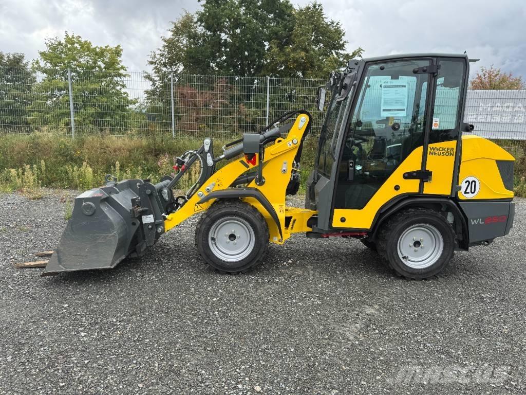 Wacker Neuson WL 250 Incarcator pe pneuri