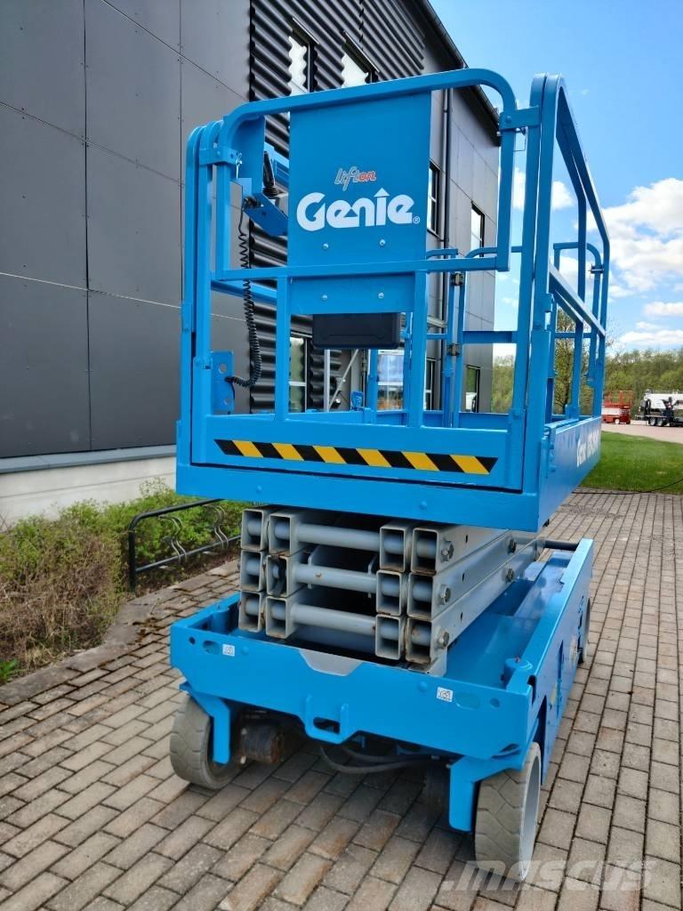 Genie GS 2646 Ascensoare verticale catarg