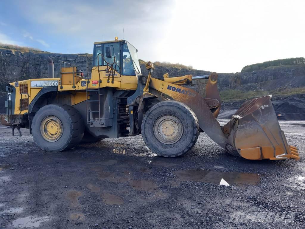 Komatsu WA 600-6 Incarcator pe pneuri