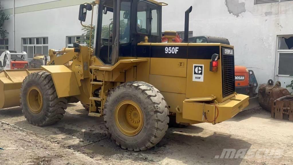 CAT 950 F Incarcator pe pneuri