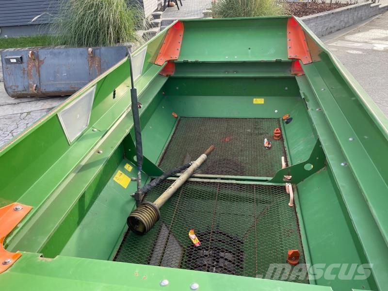 Amazone ZA-M 1501 Împrastierea mineralelor