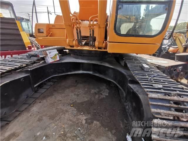 Hyundai R300LC-7 Excavatoare pe șenile
