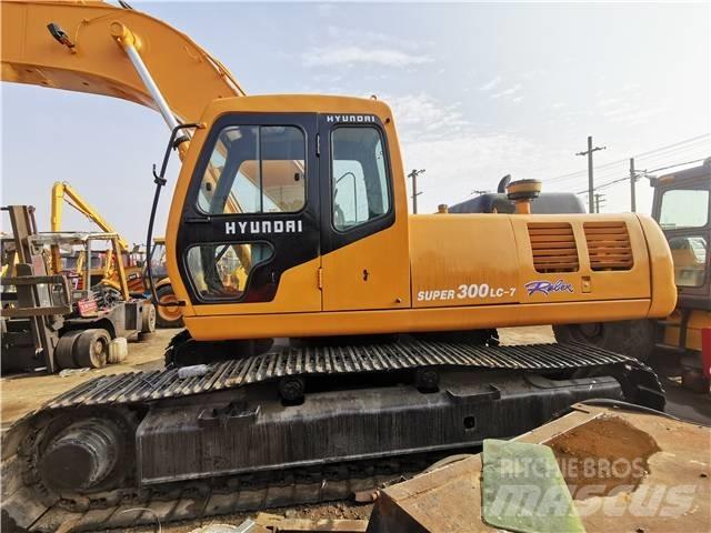 Hyundai R300LC-7 Excavatoare pe șenile
